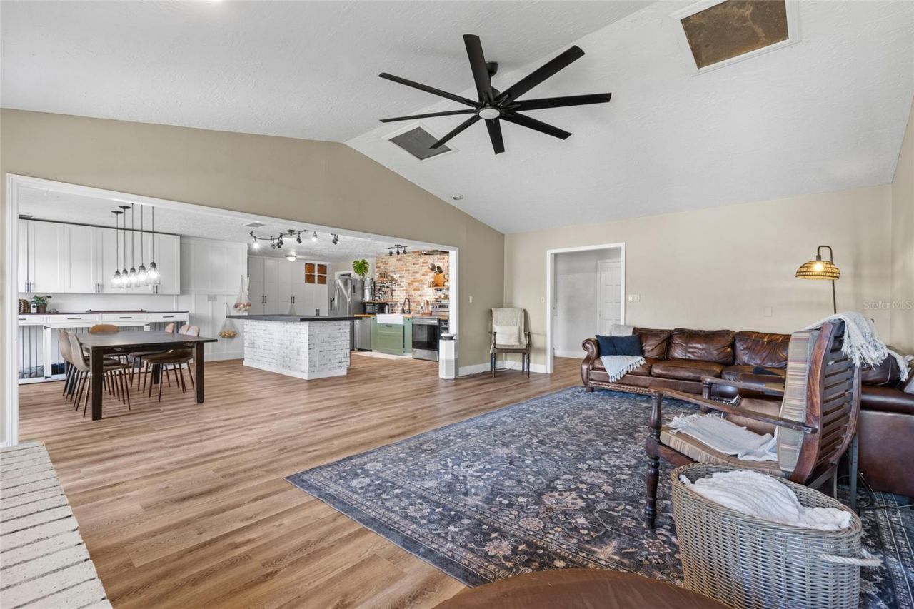 3815 Ironwedge Drive , Orlando, FL 32808 Photo