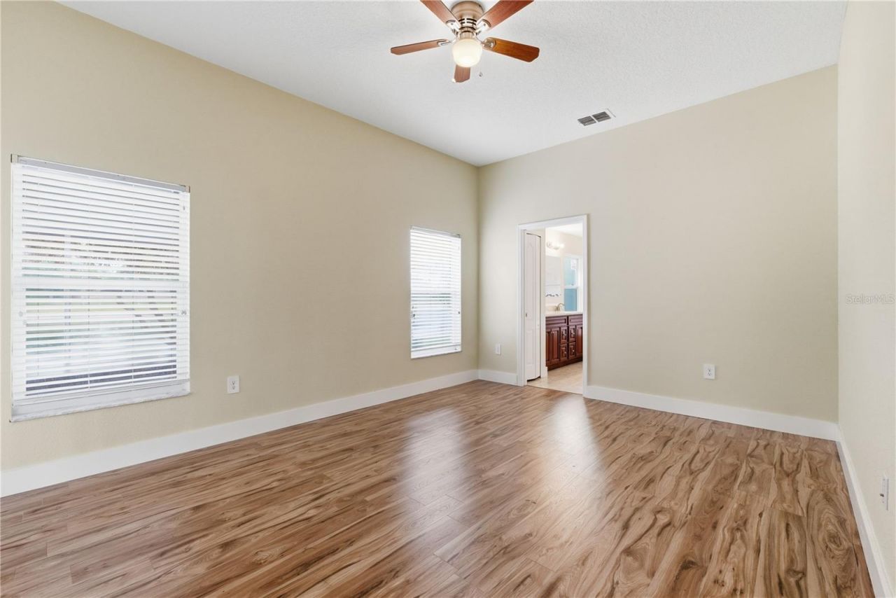 4207 Andover Cay Boulevard, Orlando, FL 32825 Photo