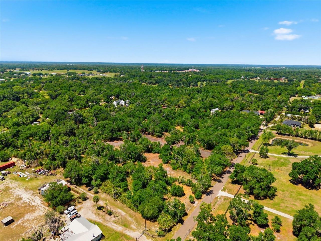 19084 Red Bird Lane , Lot #LOT 2, Lithia, FL 33547 Photo