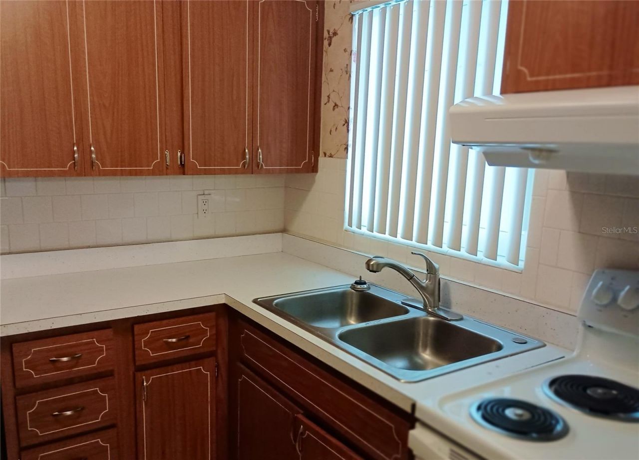 1875 Sunny Drive, Unit G32, Bradenton, FL 34207 Photo