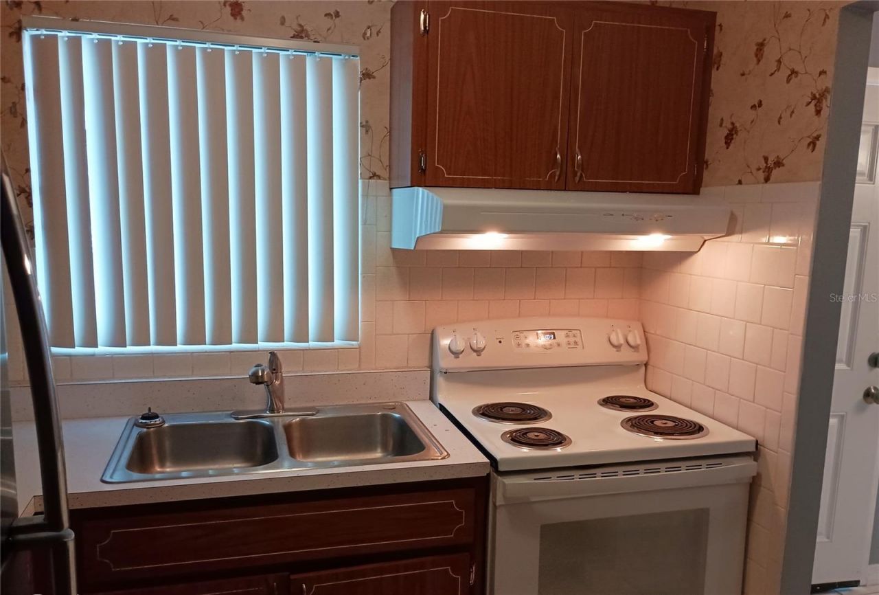 1875 Sunny Drive, Unit G32, Bradenton, FL 34207 Photo