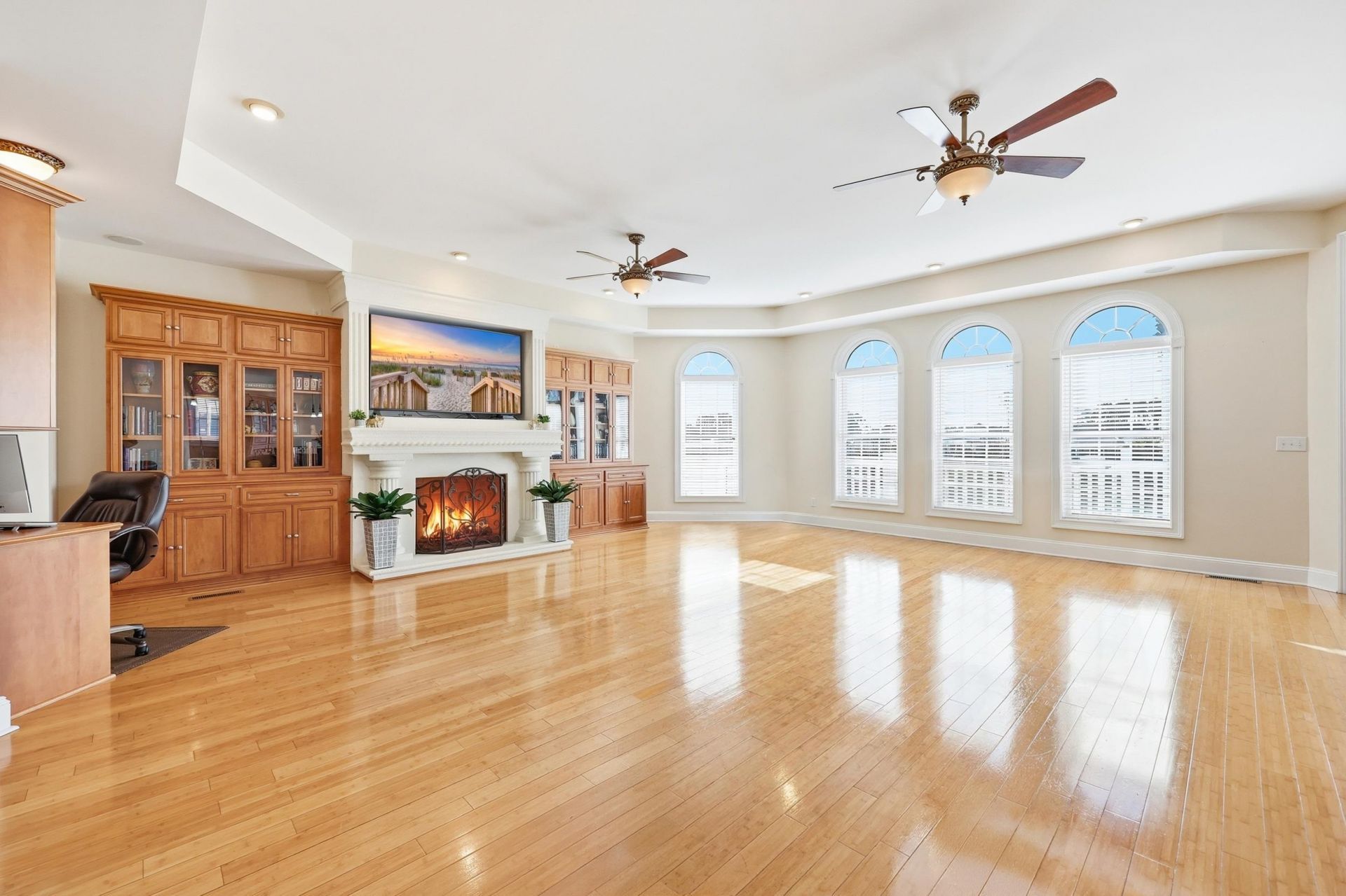 816 Waterton Ave. Photo 12