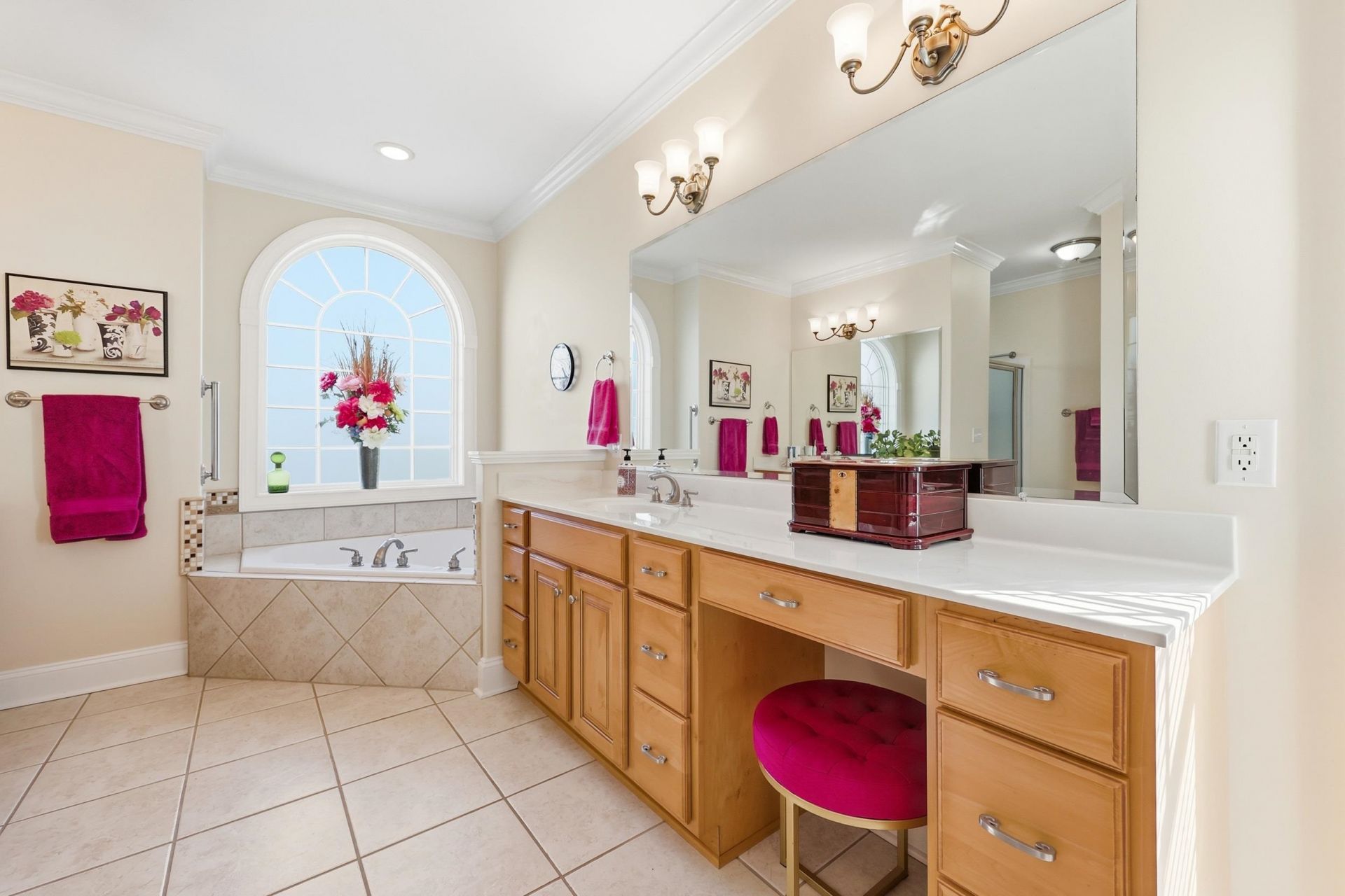 816 Waterton Ave. Photo 31