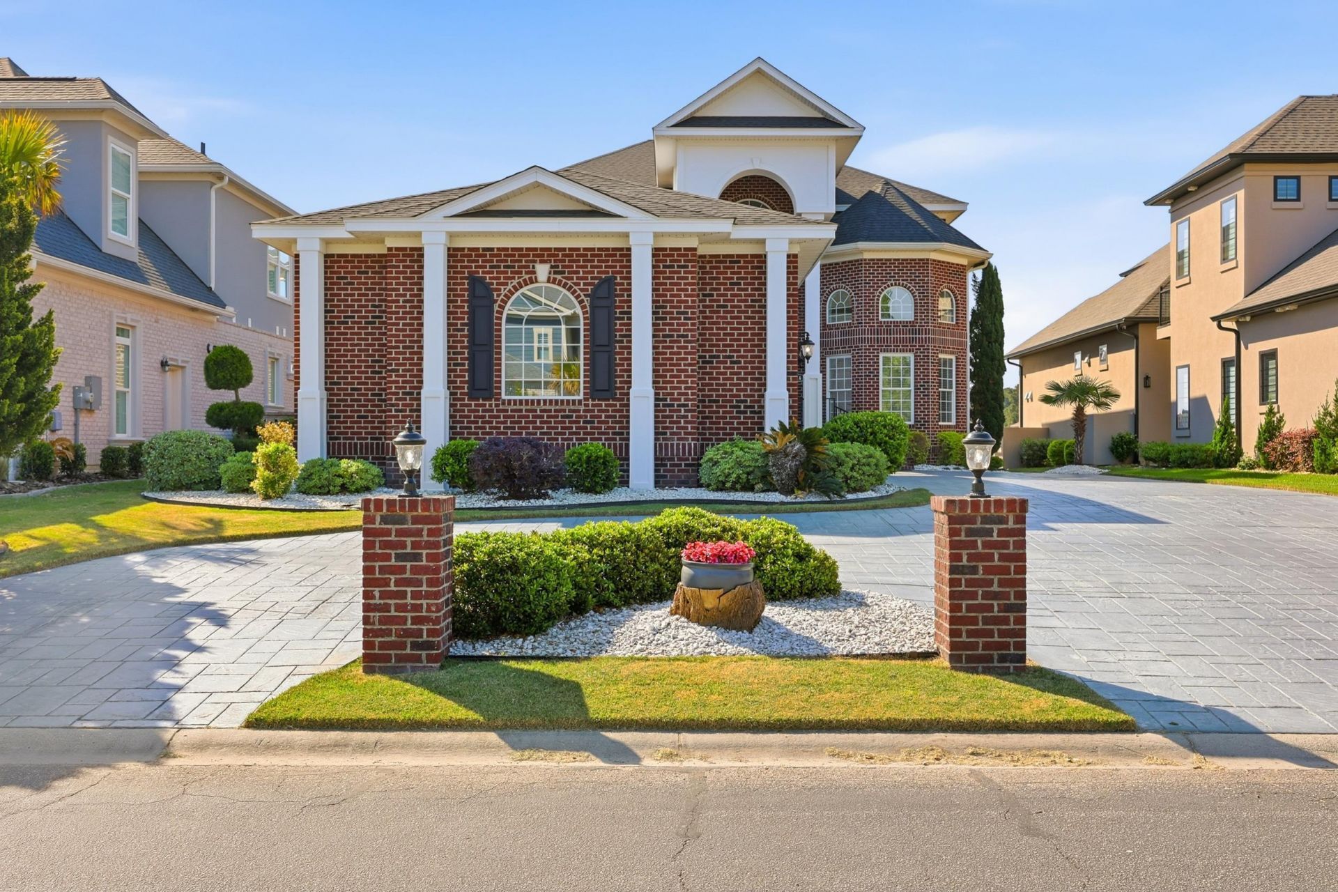 816 Waterton Ave. Photo 56