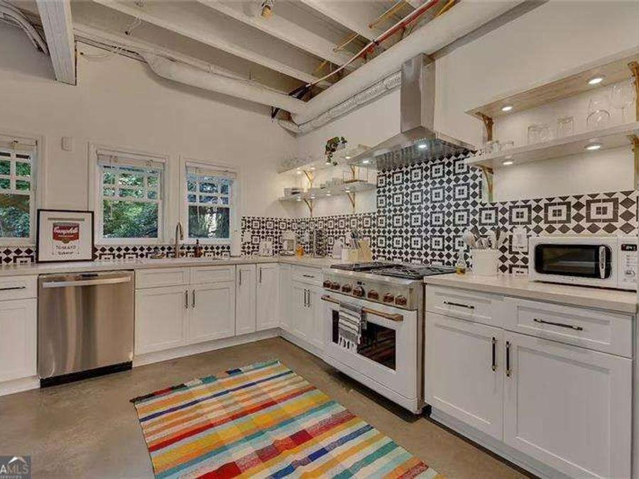 Property Image 63