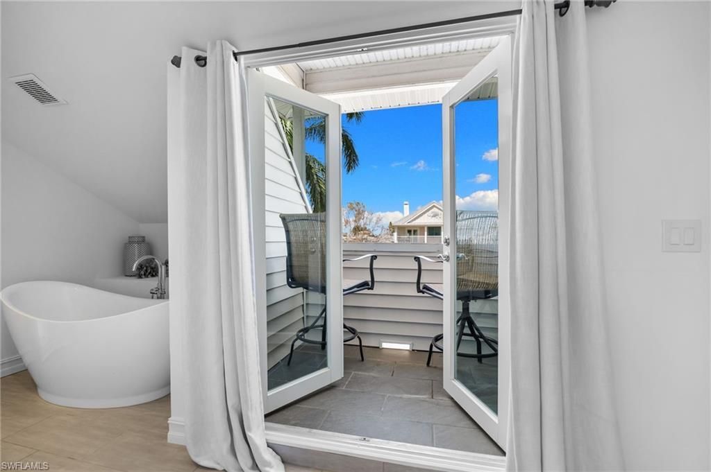 1286 Rainbow Ct, Naples, FL 34110 Photo