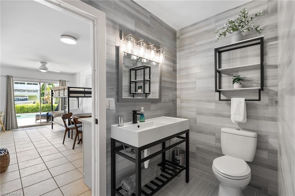 1286 Rainbow Ct , Naples, FL 34110 Photo