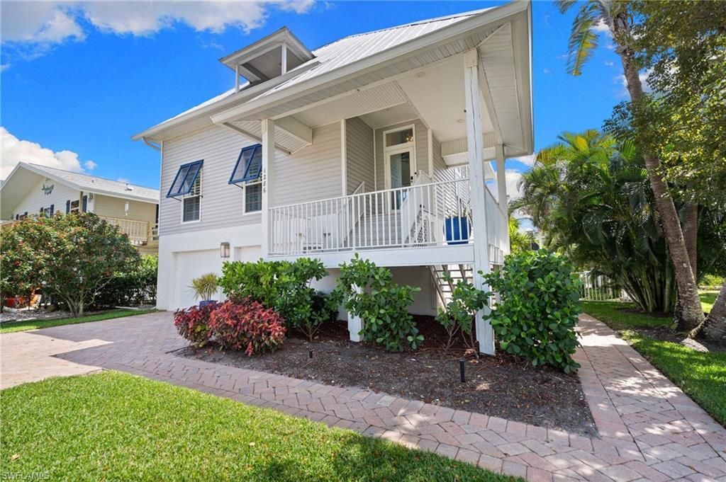 1286 Rainbow Ct , Naples, FL 34110 Photo