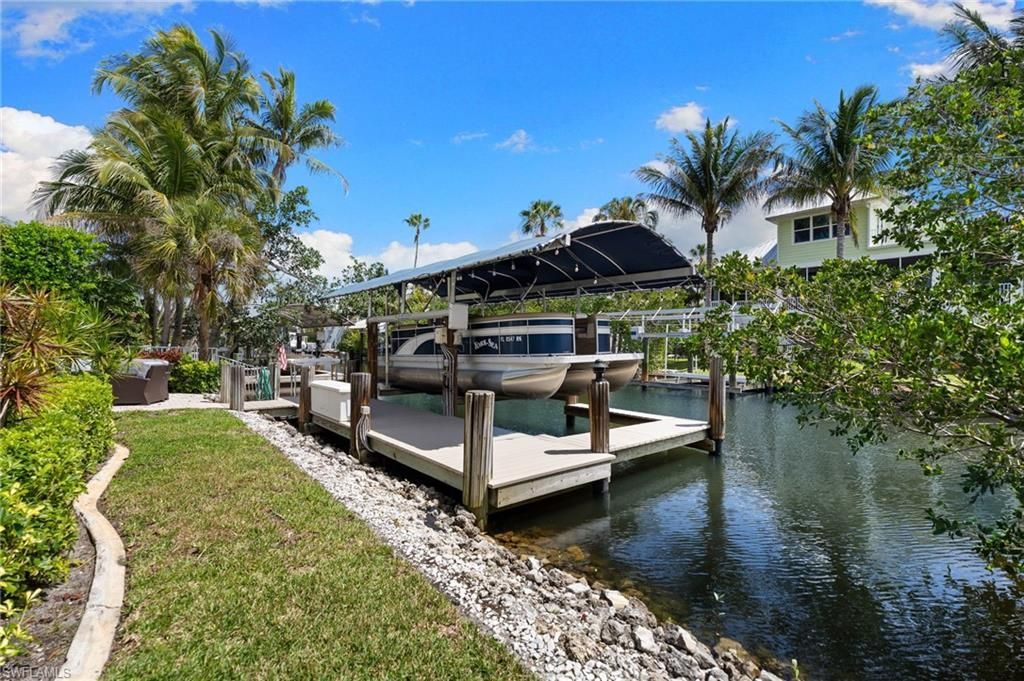 1286 Rainbow Ct, Naples, FL 34110 Photo