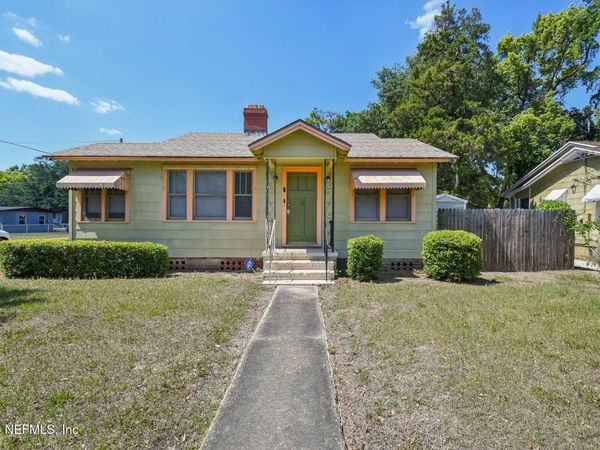 395 DURAY Court, Jacksonville, FL 32208