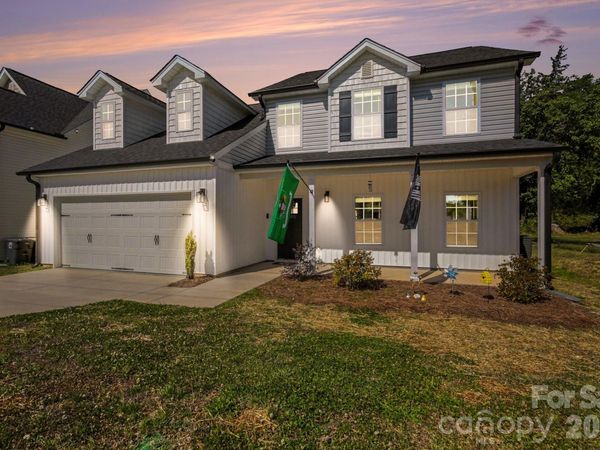 5305 Ridgefall Road, Greensboro, NC 27410