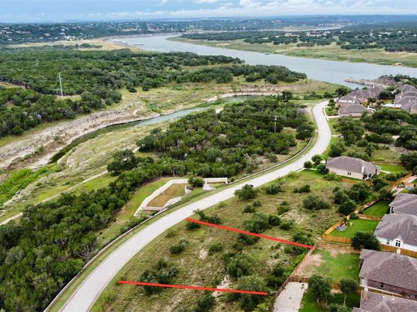 7500 Tessera PKWY, Lago Vista, TX 78645