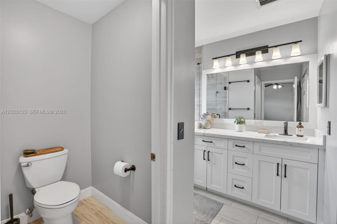 16862 SW 1st St , Pembroke Pines, FL 33027 Photo