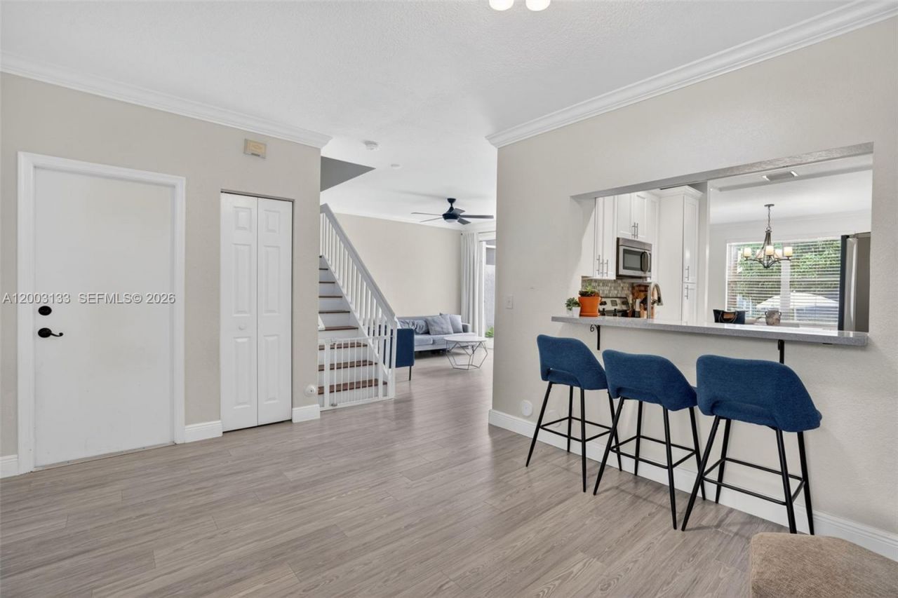 16862 SW 1st St , Pembroke Pines, FL 33027 Photo