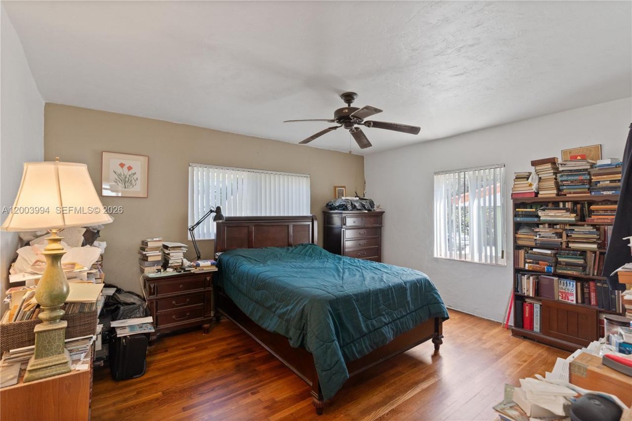 5730 SW 42nd Ter , South Miami, FL 33155 Photo