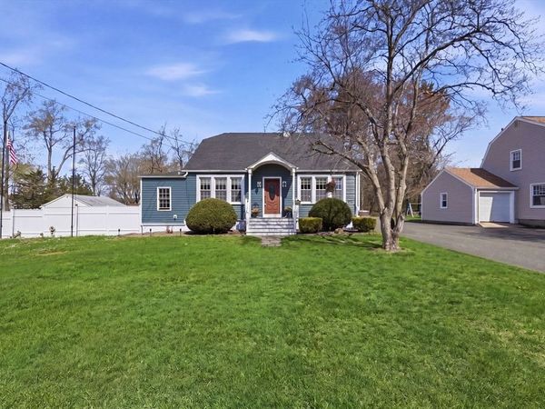79 Granby Rd, South Hadley, MA 01075
