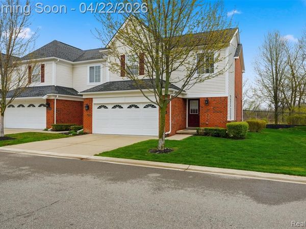 41594 Mitchell Road, Novi, MI 48377