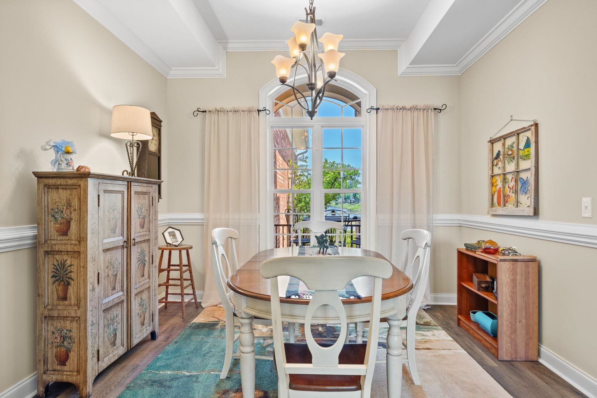 1668 Portwest Dr. Photo 13