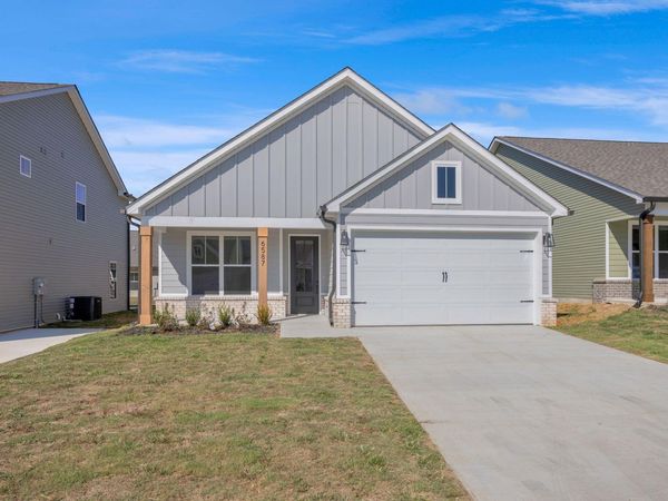 6530 Elizabeth Ann Way, Ooltewah, TN 37363