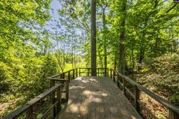 3232 Keenan Drive  photo 4