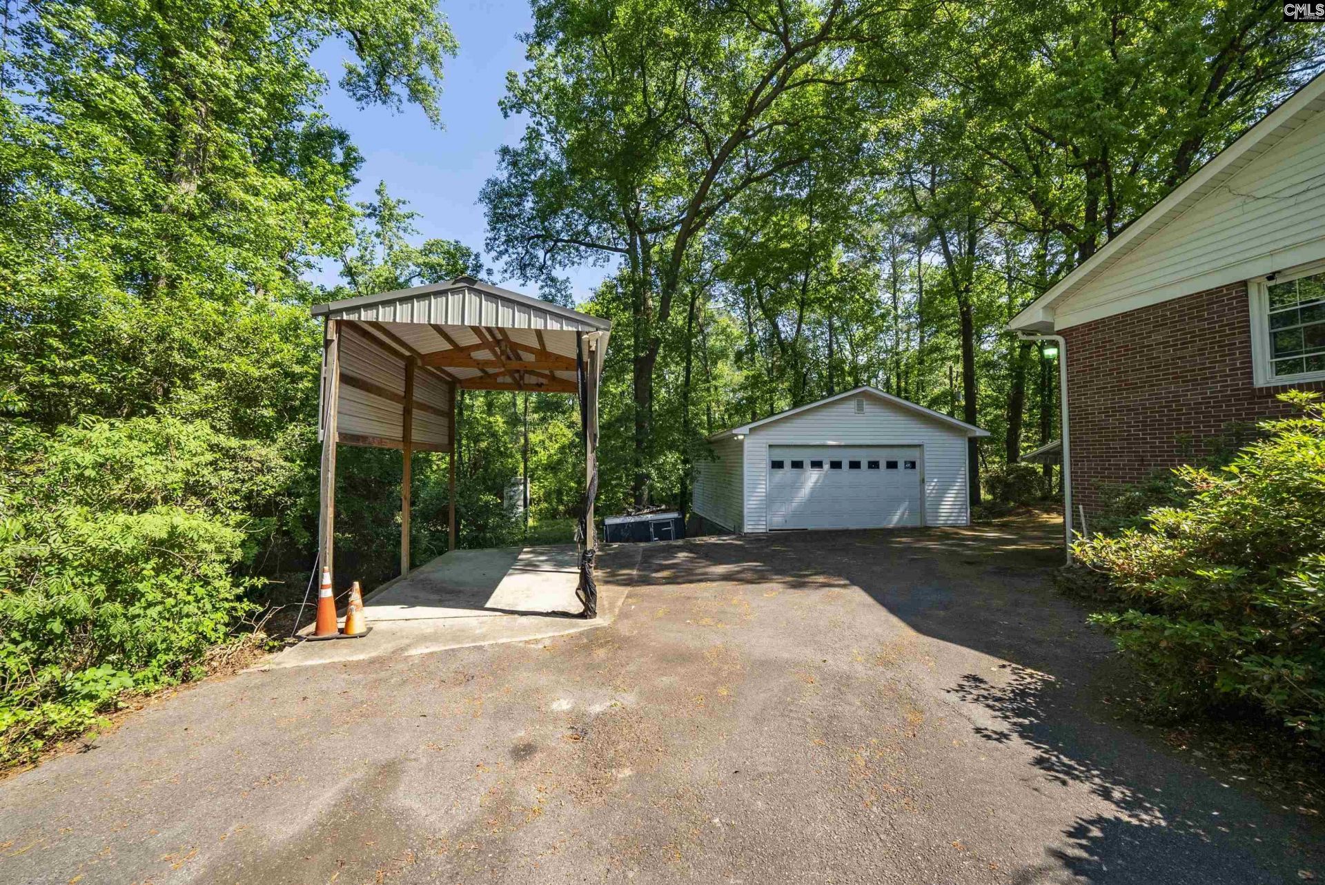 3232 Keenan Drive  Photo 6