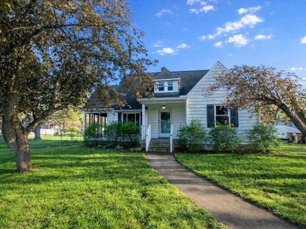 1423 S Strong Avenue, Elkhart, IN 46514