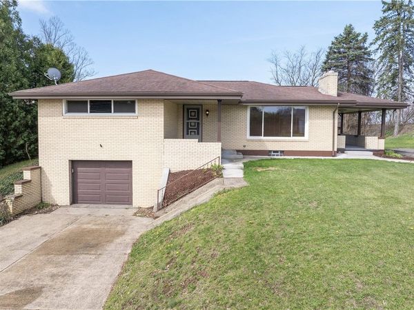 9 Thelma Dr , West Newton, PA 15089