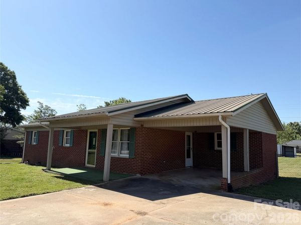 372 Ferry Road , Forest City, NC 28043