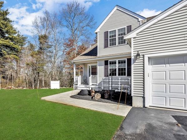 31 Captain Carlson, Unit 31, West Bridgewater, MA 02379