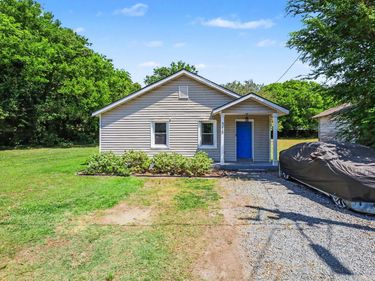 518 E Townsend Street, Dunn, NC 28334
