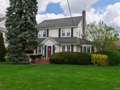 157 Windsor Avenue Rockville Centre, NY 11570