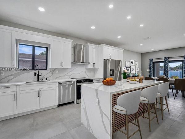 5241 SW 25th St, West Park, FL 33023