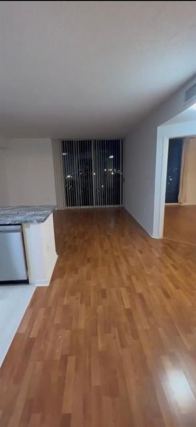 5077 NW 7th St , Unit 1107, Miami, FL 33126 Photo