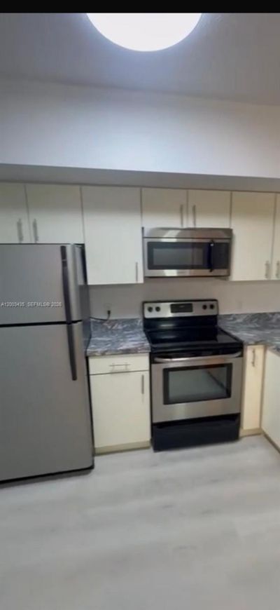 5077 NW 7th St , Unit 1107, Miami, FL 33126 Photo