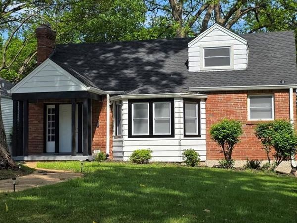 216 S Hartnett Avenue , Ferguson, MO 63135