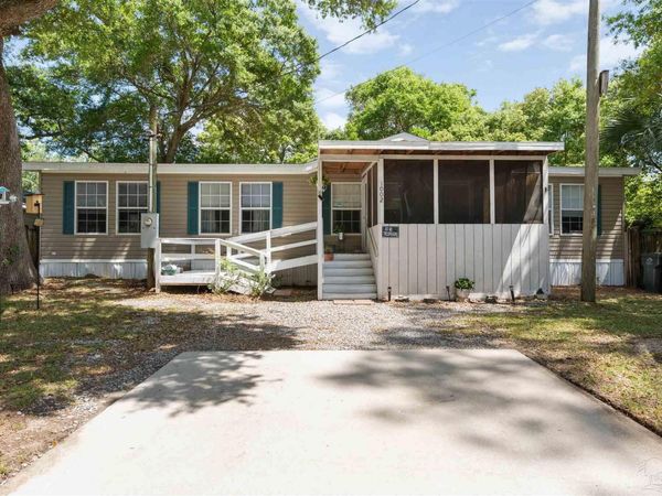 1002 Mills Ave, Pensacola, FL 32507