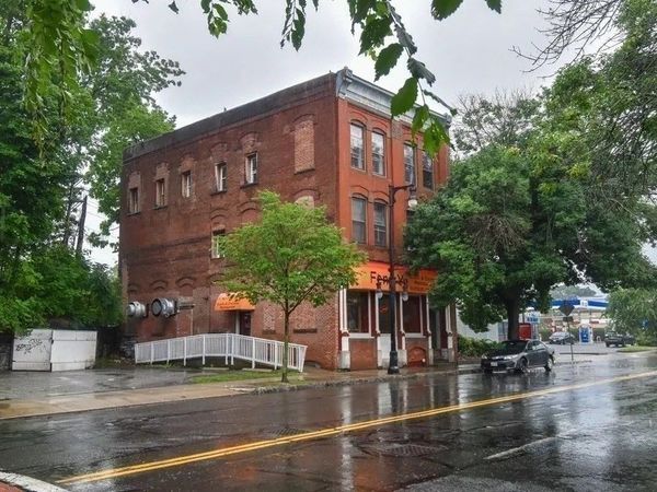 205 Elm St, Westfield, MA 01085