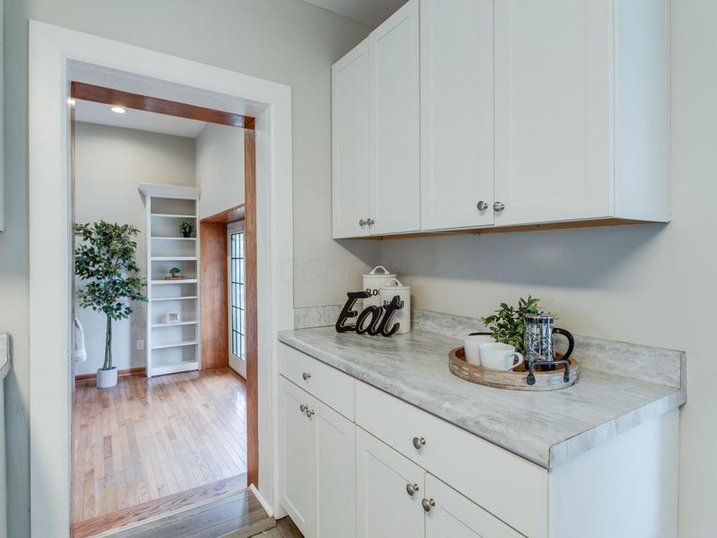 168 E Central Avenue , Delaware, OH 43015 Photo 32