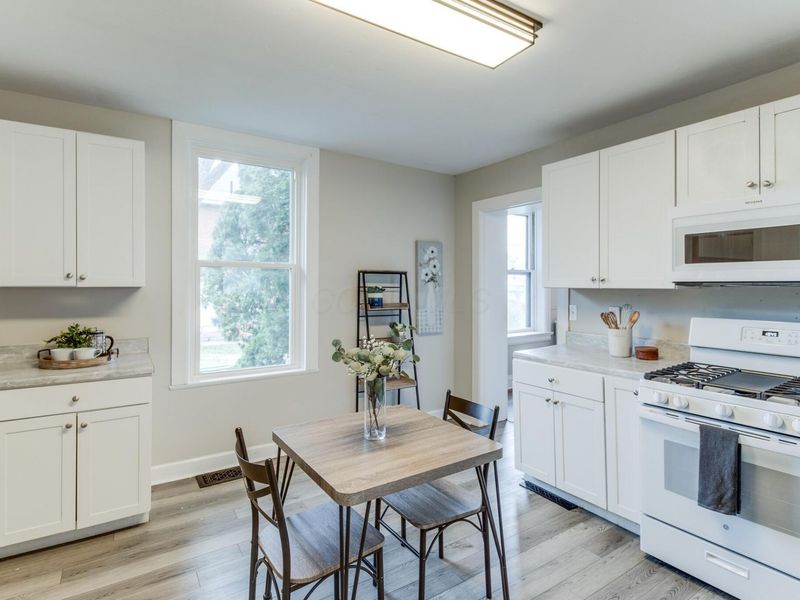 168 E Central Avenue , Delaware, OH 43015 Photo 34