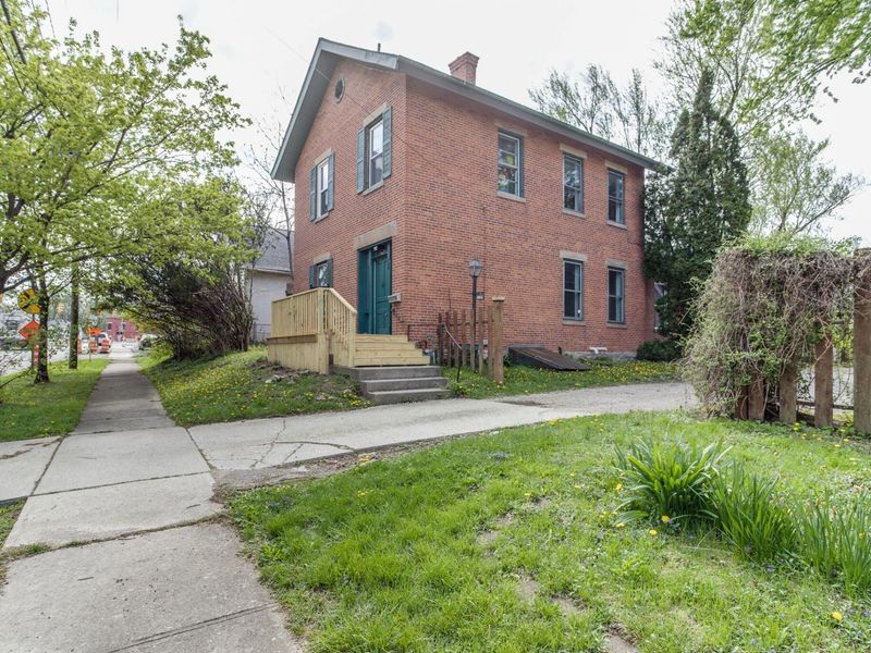 168 E Central Avenue , Delaware, OH 43015 Photo 4