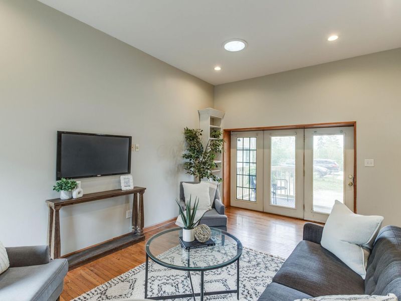 168 E Central Avenue , Delaware, OH 43015 Photo 42