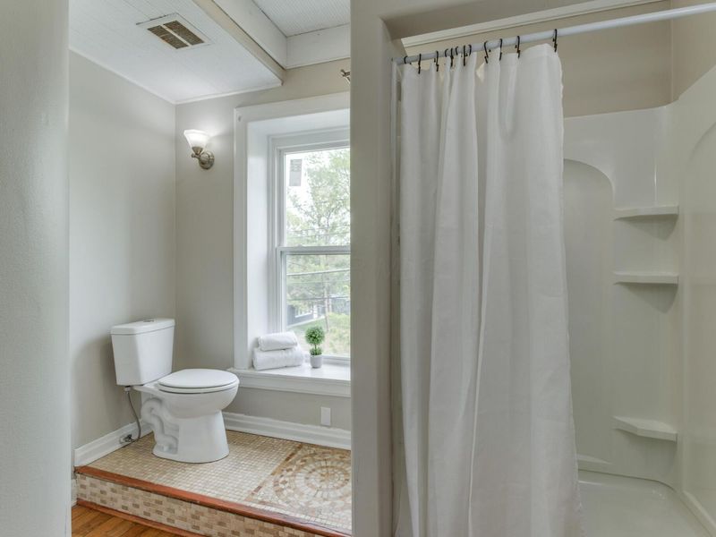 168 E Central Avenue , Delaware, OH 43015 Photo 46