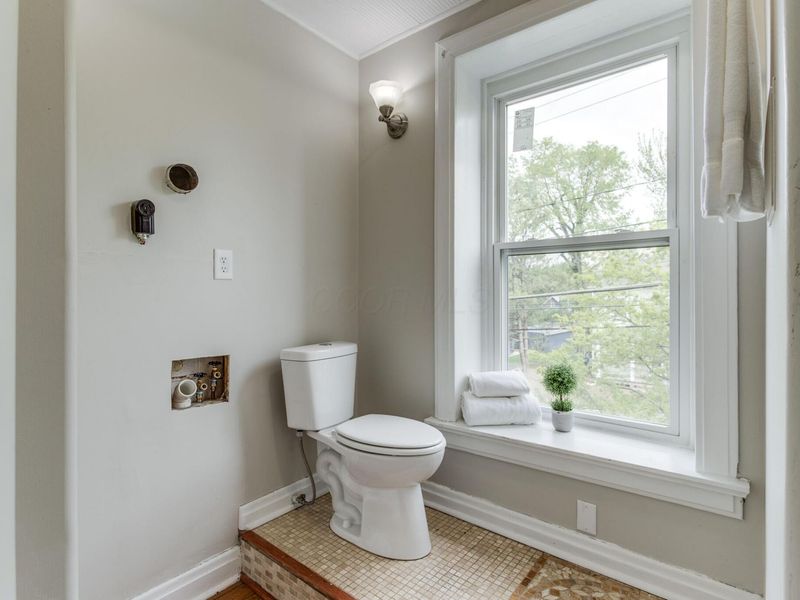 168 E Central Avenue , Delaware, OH 43015 Photo 47