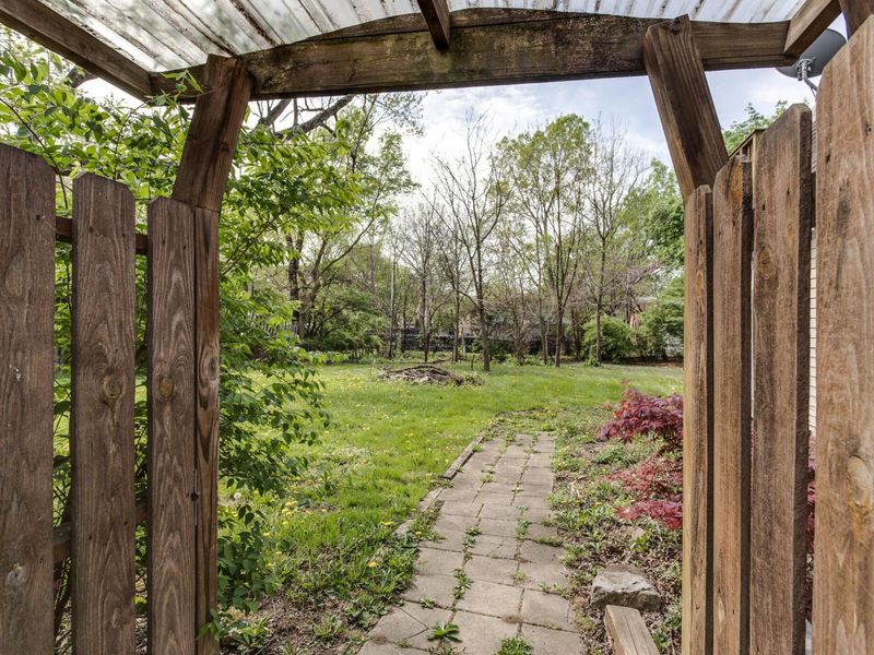 168 E Central Avenue , Delaware, OH 43015 Photo 63