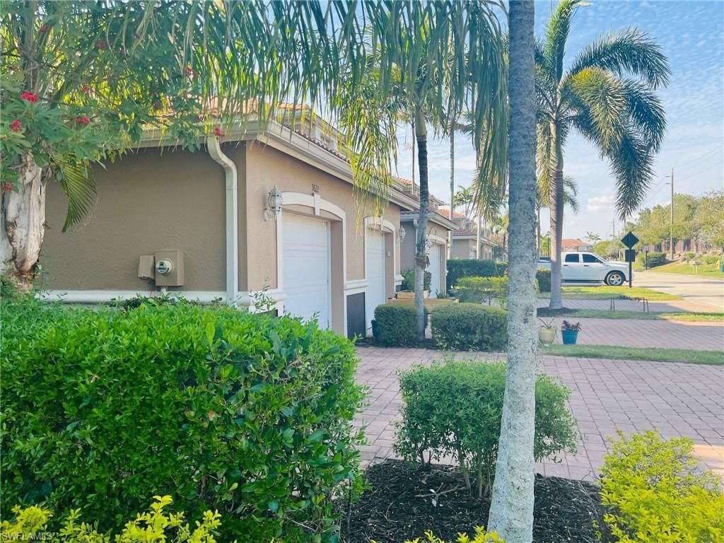 9620 Roundstone Cir, Fort Myers, FL 33967 Photo
