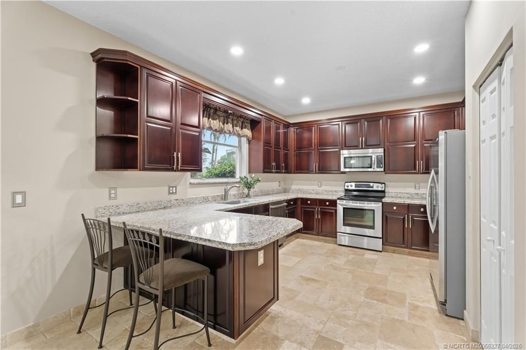 5020 SW Elk River Court, Palm City, FL 34990 Photo