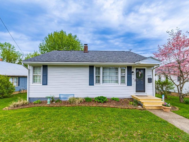 608 E Eighth Street, Manchester Twp, OH 45144 Photo 3