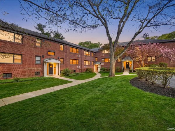 103 Beacon Hill Drive, Unit D15, Dobbs Ferry, NY 10522