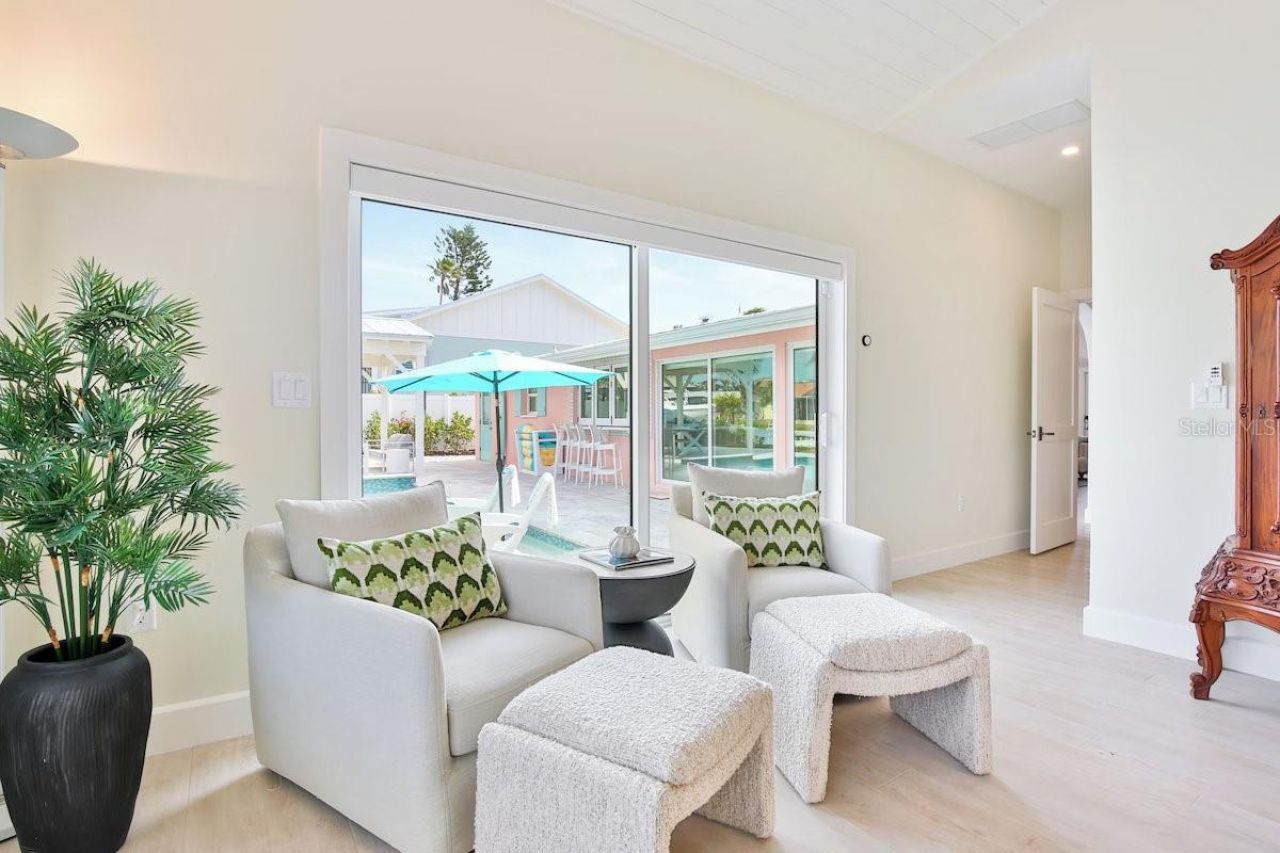 605 Concord Lane, Holmes Beach, FL 34217 Photo