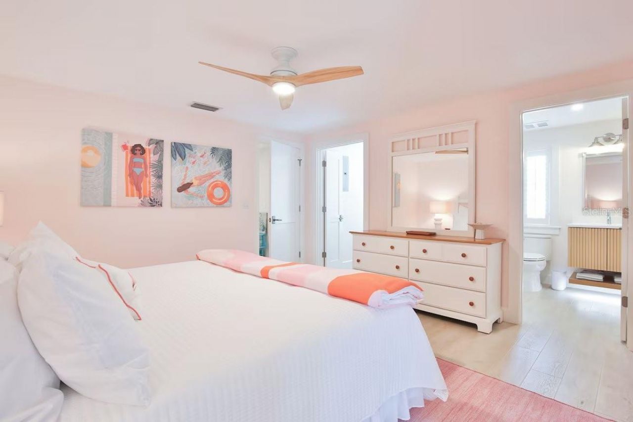605 Concord Lane, Holmes Beach, FL 34217 Photo
